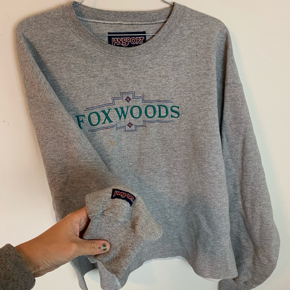 Vintage Embroidered Sweater Crop - Picture 3 of 5
